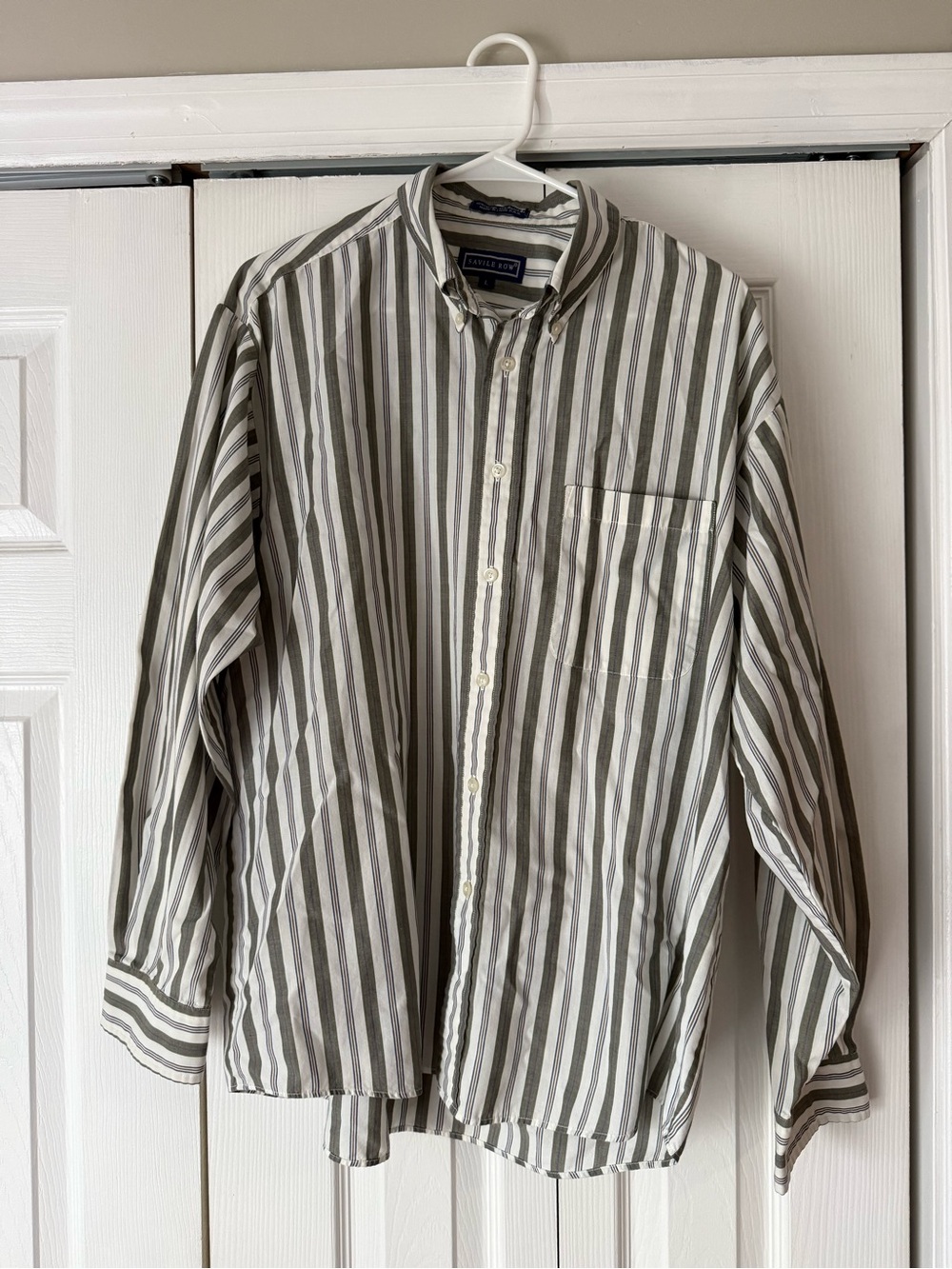 Savil Row Men's Button-Down Stripe Shirt